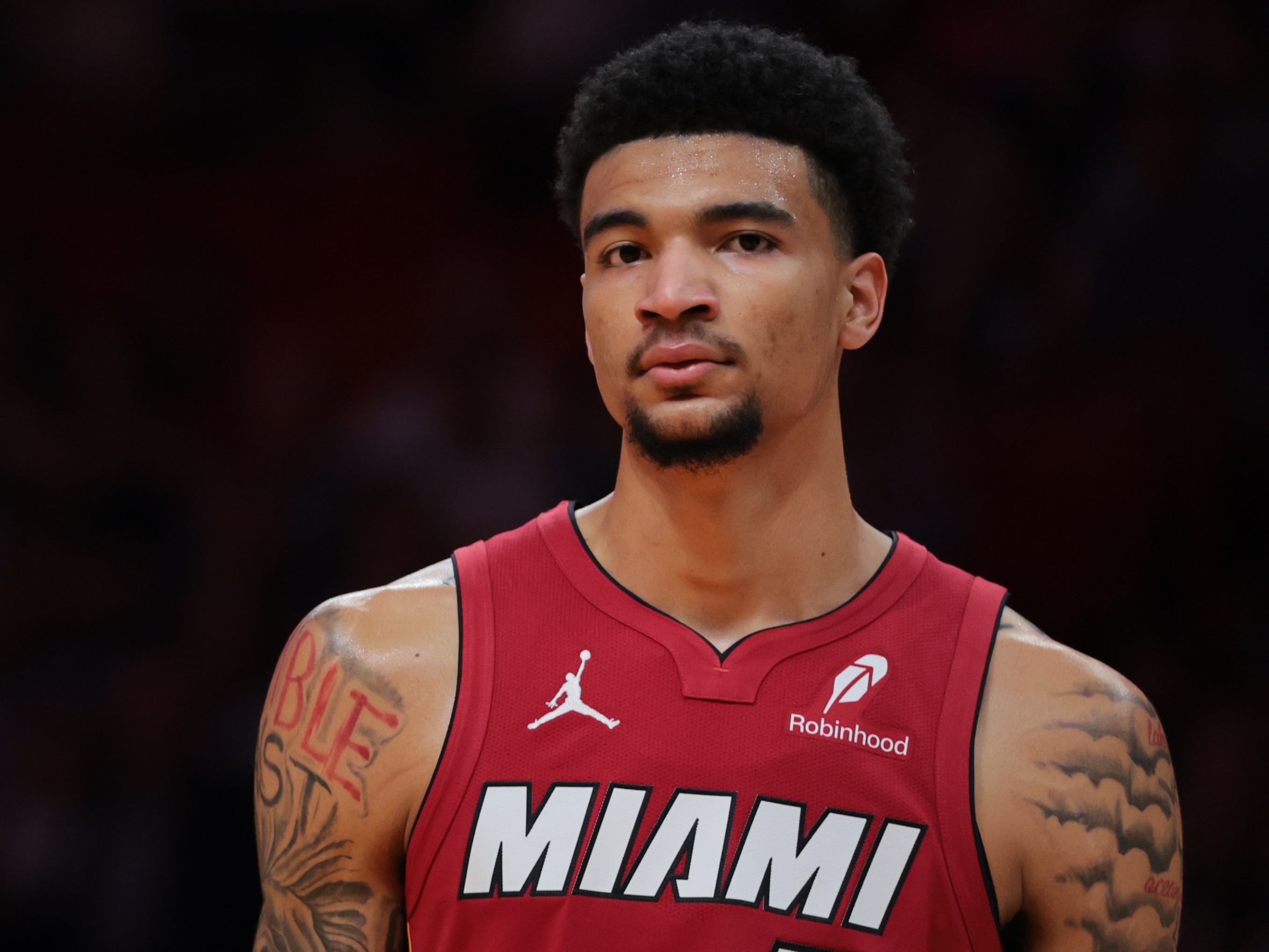 亚博体育官网-湖人vs热火全场回放